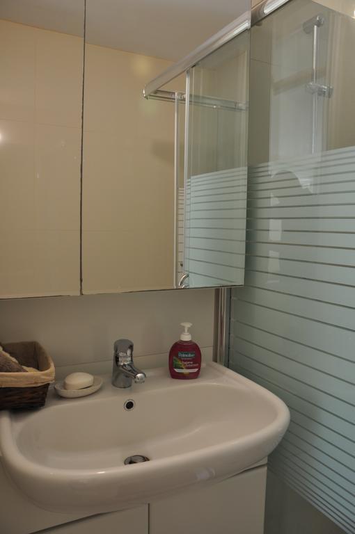 Cosy Studio With Garden / Individual Apartment アテネ エクステリア 写真
